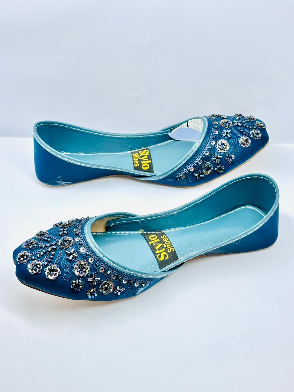 Fancy Embroidered Khussa