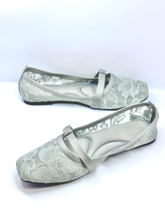 Premium quality imported shoes 💫