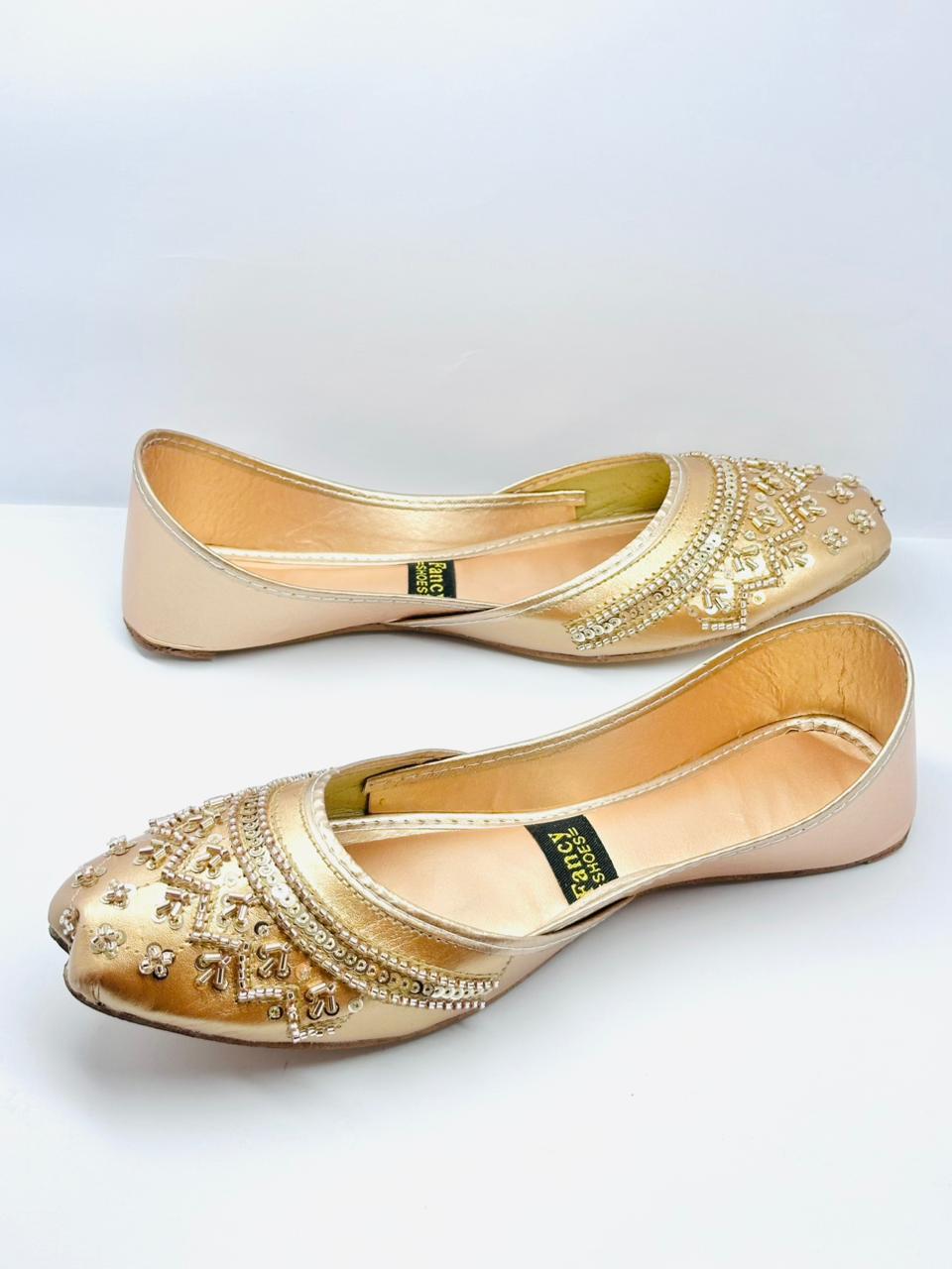 Fancy Embroidered Khussa