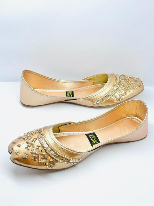 Fancy Embroidered Khussa